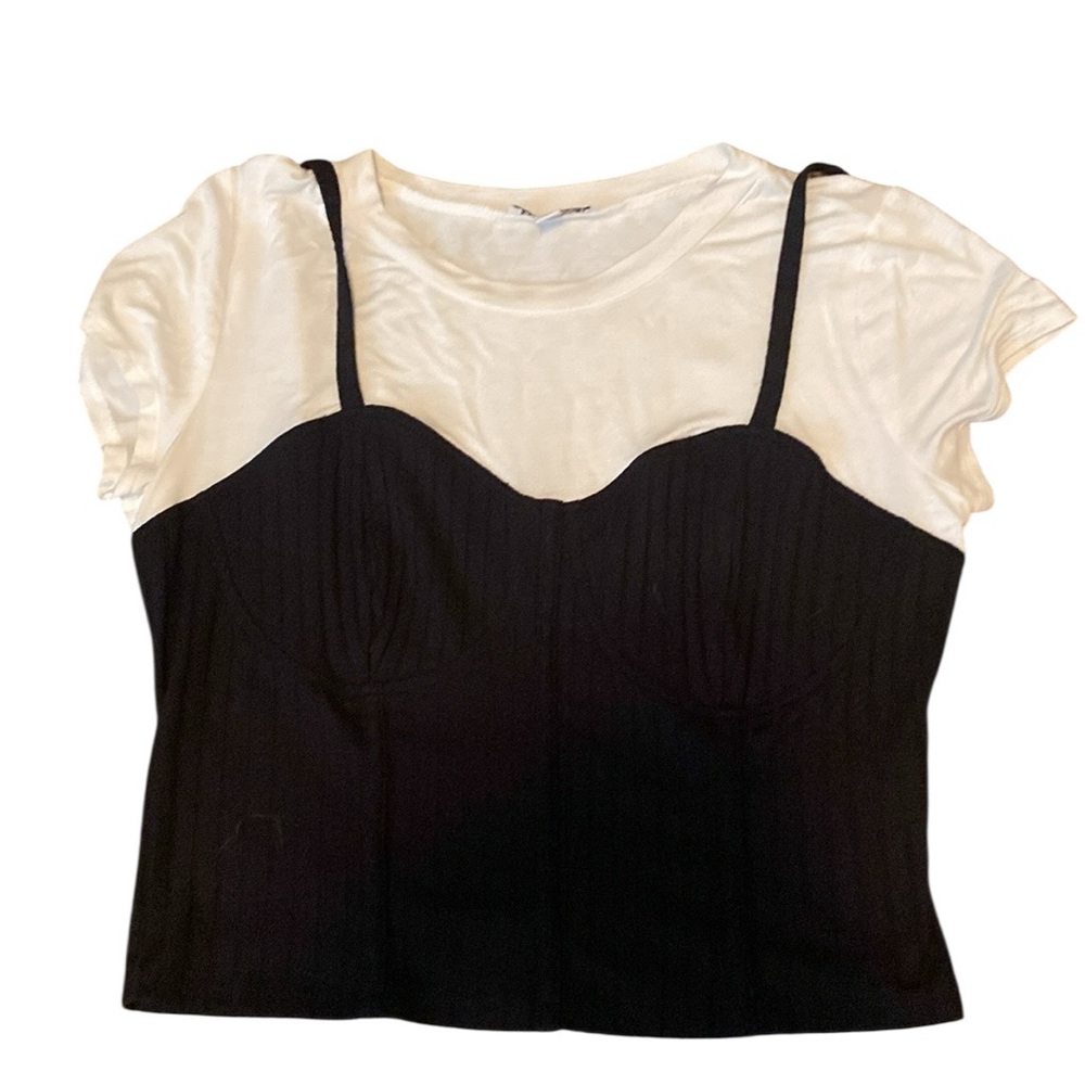 Rabbit Rose Crop Top Shirt Large Black White